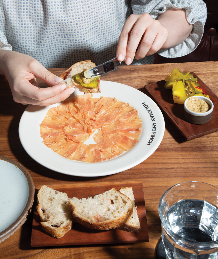 Holeman & Finch Public House Review