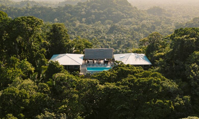 Black Women, Book A Trip To Belize & Thank Me Later Black Women, Book A Trip To Belize & Thank Me Later