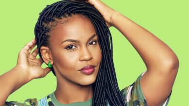 Black Women Are Using Vicks VapoRub On Their Edges And Hair To Make It Grow—Does It Work?
