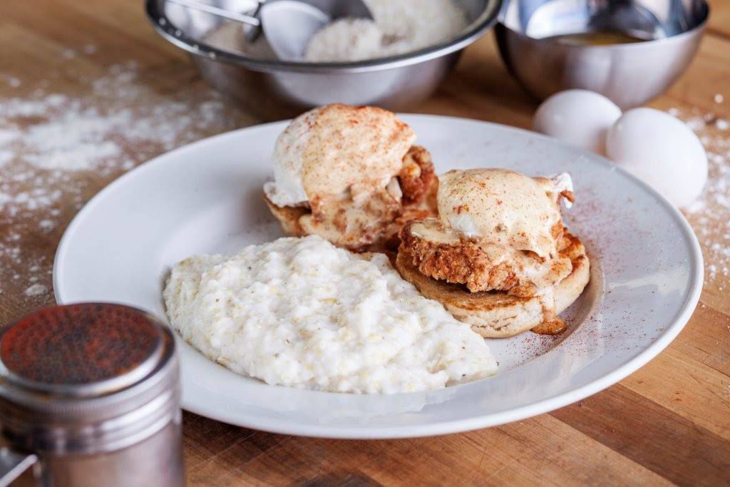 Chicken benedict
