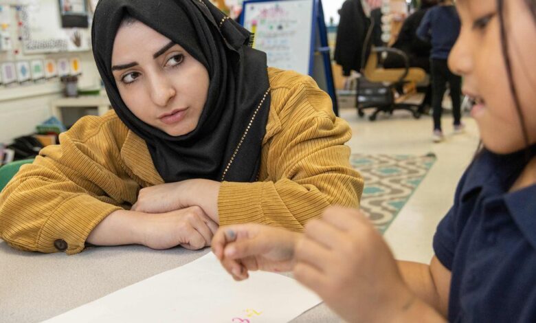 School and nonprofit team up to turn refugees into teachers