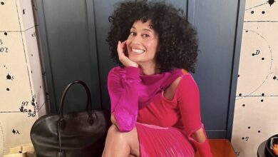 Tracee Ellis Ross’ Fashion Post Brings Fans to a Stop When They Zoom In on Her Shoes 