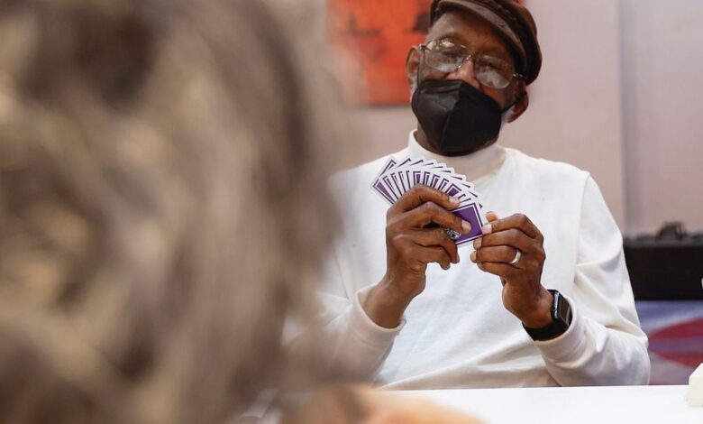 Black bridge players keep spotlight on game