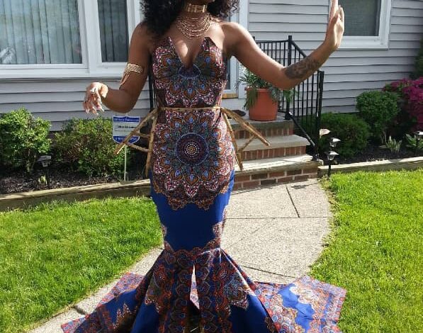 Ohio Teen Ditches White Teacher’s Advice Who Said African Print Is ‘Too Tacky for Prom’ and Joins #AfricanProm Trend
