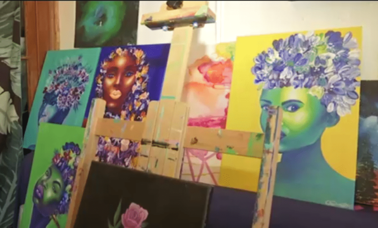 18-Year-Old Entrepreneur Paints Images of Women of Color And Sells More Artwork Than Most Artists Do In A Lifetime