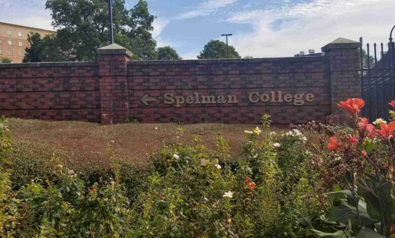 Spelman College Making History With New STEM Concentration Spelman College Making History With New STEM Concentration