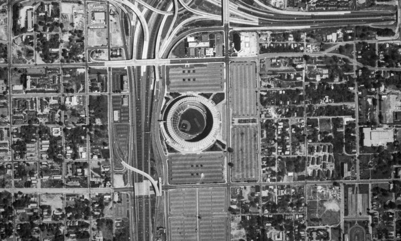 Venues and Impact: Planning the Sites of ’96