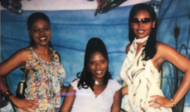 Fans Rave Over Marlo Hampton’s Throwback Fashion Pic