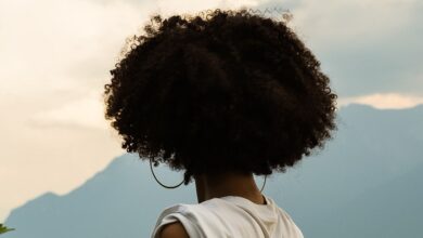 These Doctors Are Making Hair Transplants More Accessible for Black Patients
