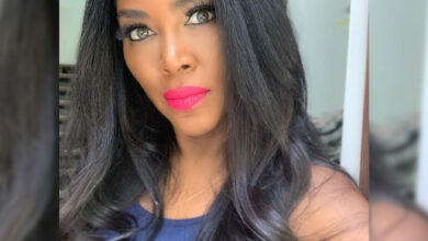 Kenya Moore’s Natural Hair Is 24 Inches Long Without Relaxer