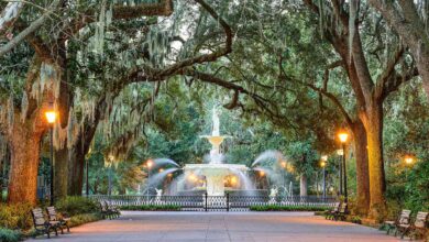 Best Southern Destinations For A Mother-Daughter Weekend