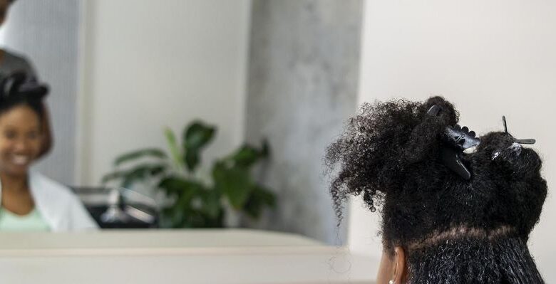 10 Tips To Prevent Hair Breakage This Winter, According To An Expert