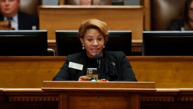 Georgia state lawmaker switches from Democrat to Republican