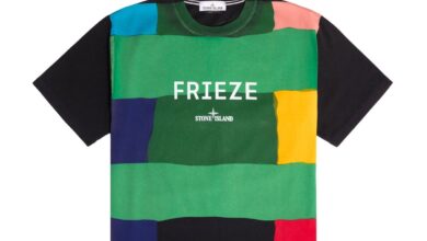 Frieze New York staff t-shirts show off Atlanta-based artist’s abstract painting