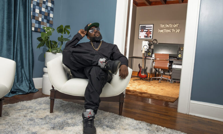 Big Boi Invites Music Fans to Stay at the Iconic Dungeon Family House Now Listed on Airbnb (photos)