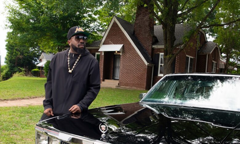 Big Boi invites music fans to stay at the iconic Dungeon Family house