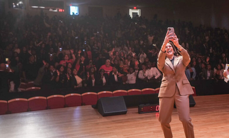 Vice President’s Visit Reveals Students’ Conflicting Views of Democrats’ Leadership – Capital B News