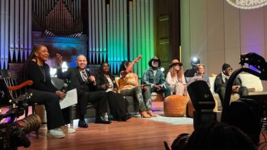 ‘A Different World’ cast visits Atlanta University Center during HBCU tour