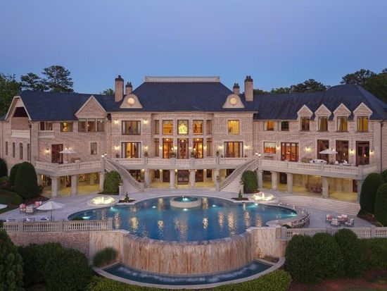  Steve's massive $15million estate is 35,000 square feet