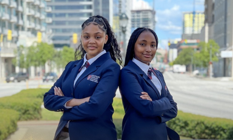BLACK GIRL DUO WINS INTERNATIONAL DEBATE COMPETITION AT HARVARD