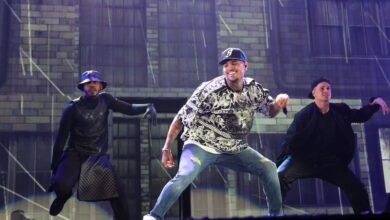 Chris Brown and Trey Songz joined by R. Kelly, B.o.B., Keith Sweat and others at Atlanta show