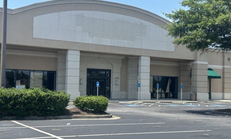 Clayton County still without major bookseller after Barnes & Noble closure
