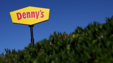 Denny’s is closing 150 restaurants