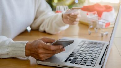 7 tips to avoid holiday scams and protect your identity