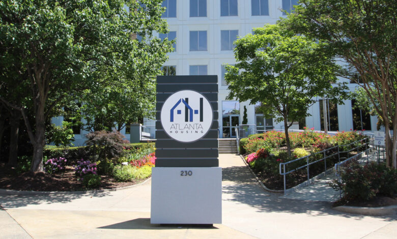 Atlanta Housing invites redevelopment proposals for 450 Hank Aaron Drive