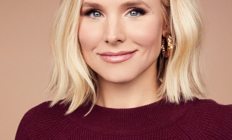 Kristen Bell returns to host the SAG Awards for a second-time