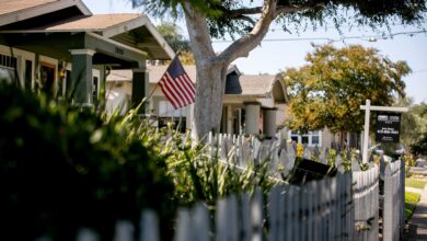 Mortgage rates increase, homebuyers face tougher market