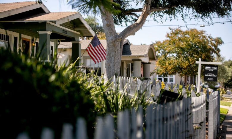 Mortgage rates increase, homebuyers face tougher market