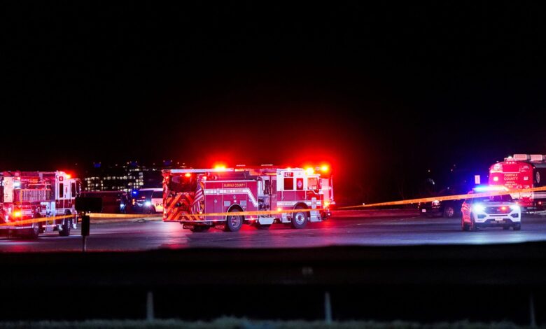 Helicopter and plane collide over DC, search and rescue underway Helicopter and plane collide over DC, search and rescue underway