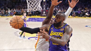 LeBron James surpasses Jordan’s 30-point game record