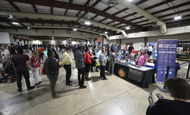 US economy adds 143,000 jobs in January, unemployment rate dips